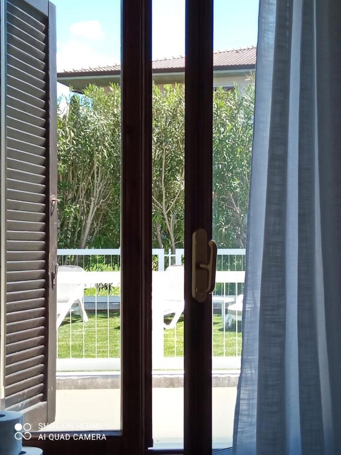 Betulla Bianca Villa Bardolino Bagian luar foto